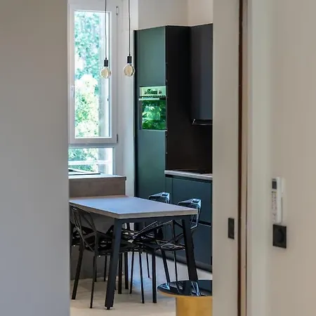 - Luxury Straight La Croisette 6pers Daire